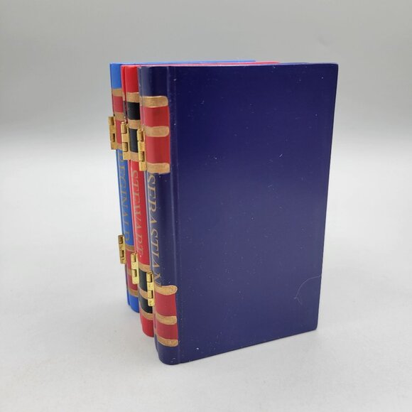 Charming Tails Library Character Figurines Collection 98/547 Set of Three Books - Picture 6 of 11